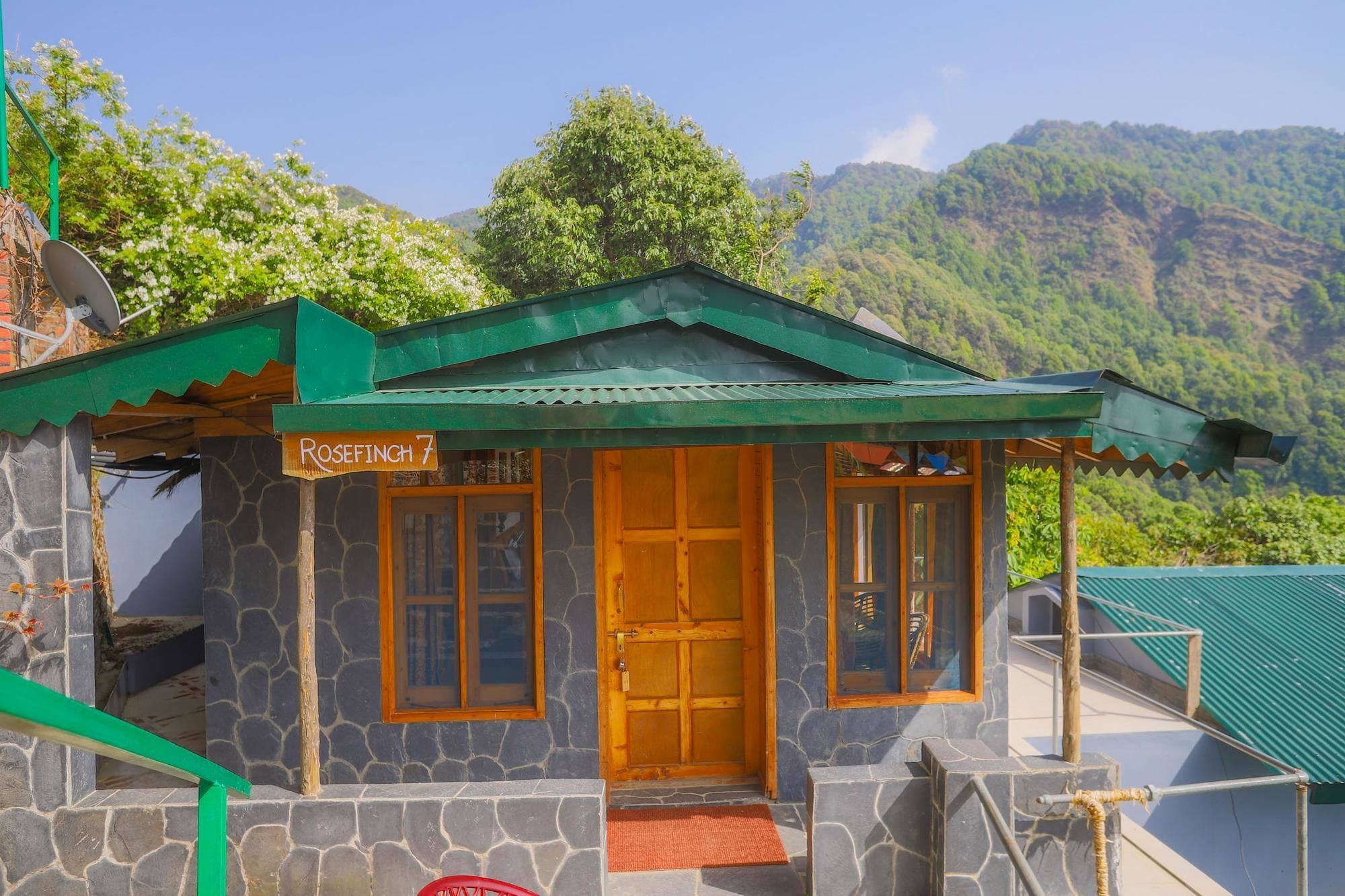V Resorts The Nest Cottage Nainital Exterior foto