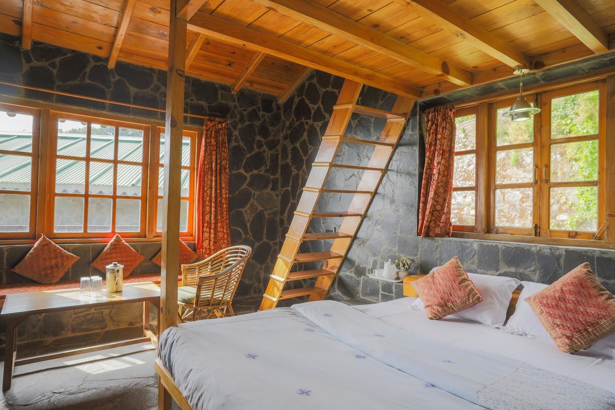 V Resorts The Nest Cottage Nainital Exterior foto